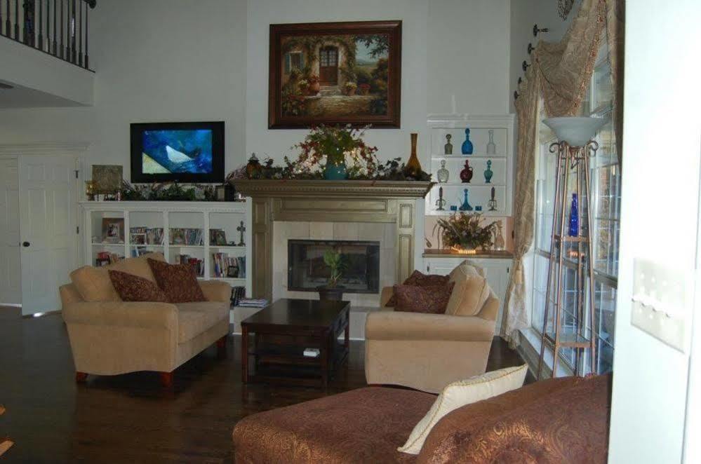 Tux Creek Inn Билокси Экстерьер фото